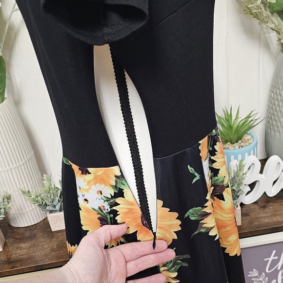 SARIN MATHEWS | OFF-THE-SHOULDER SUNFLOWER TWIRL DRESS - NWOT! - Picture 12 of 16